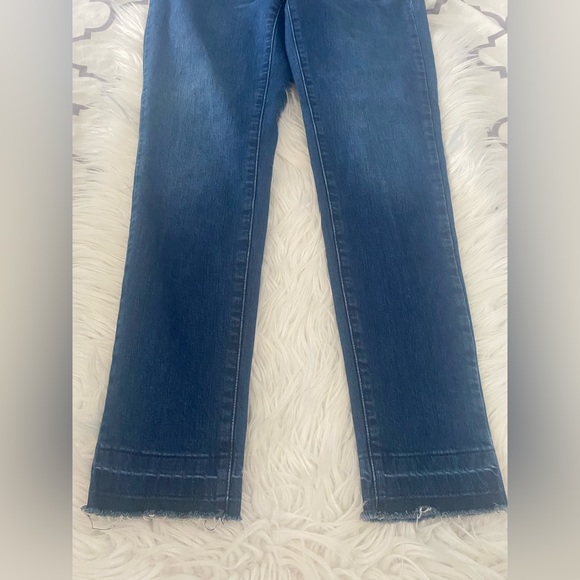 SOLD Michael Kors Izzy Undone Raw Edge Skinny Jeans - Picture 6 of 9